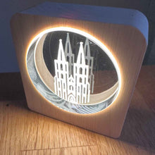 Lade das Bild in den Galerie-Viewer, Kölner Dom Licht