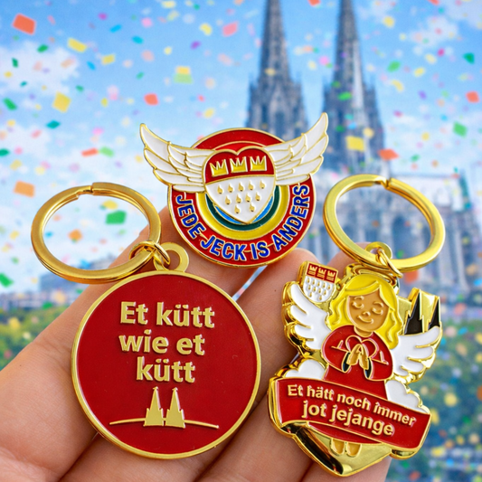 Premium-Anhänger & -Pin 3er-Set (Aktion)