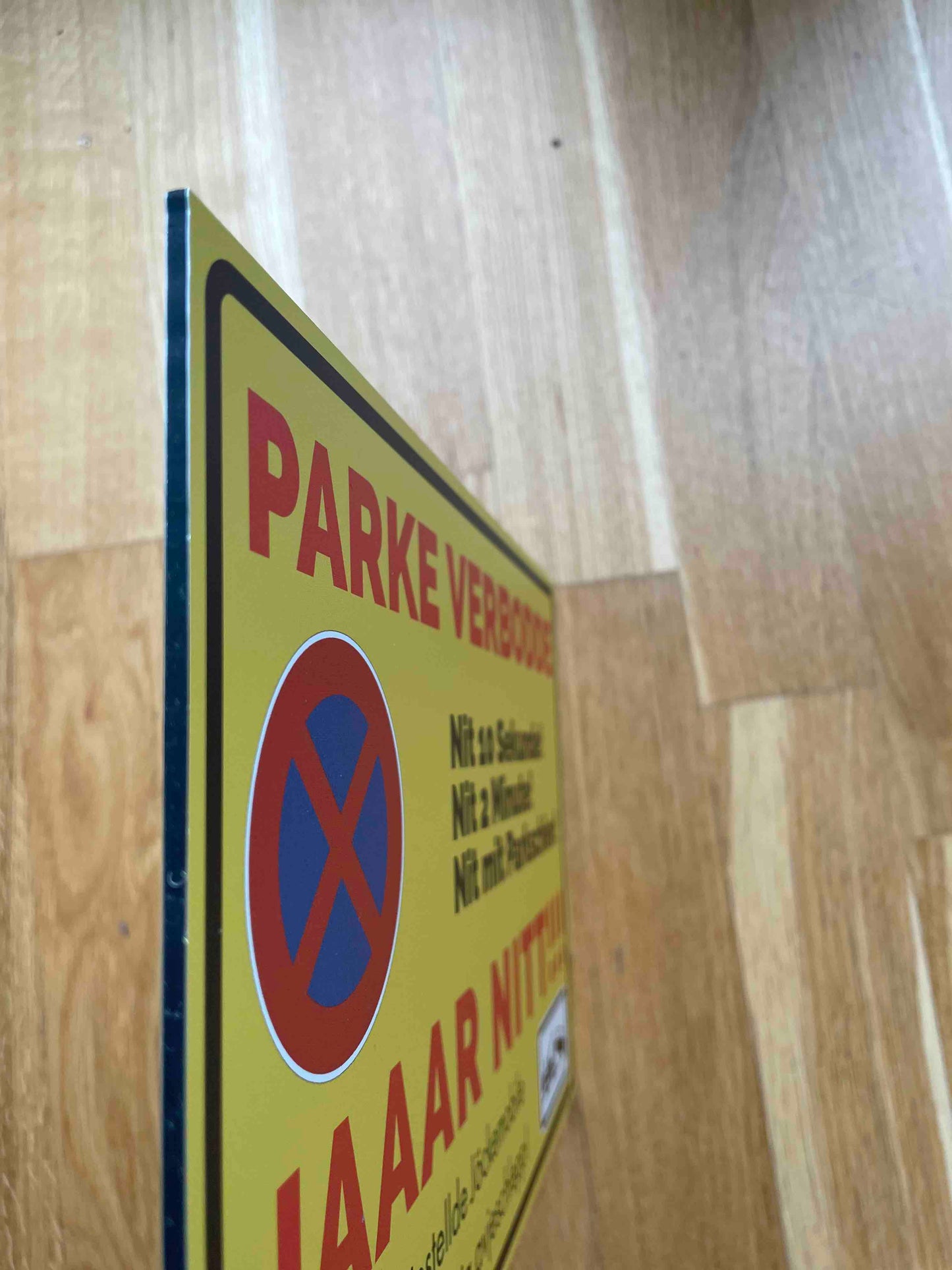 Parkverbot-Schild op Kölsch